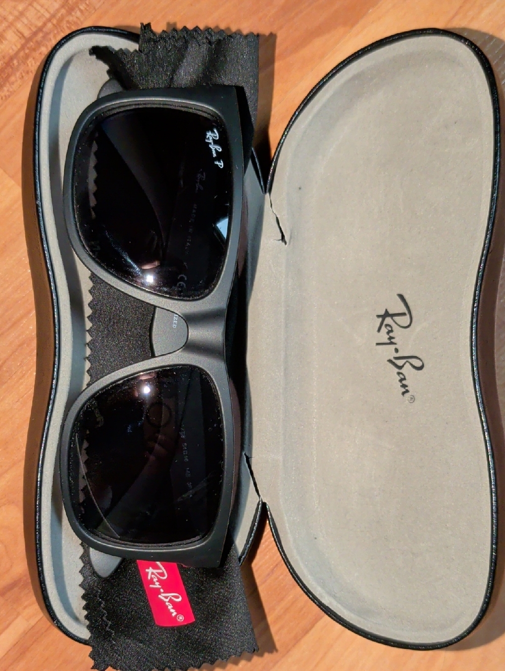 Ray-Ban Justin Polaroid Sunglasses AUTHENTIC